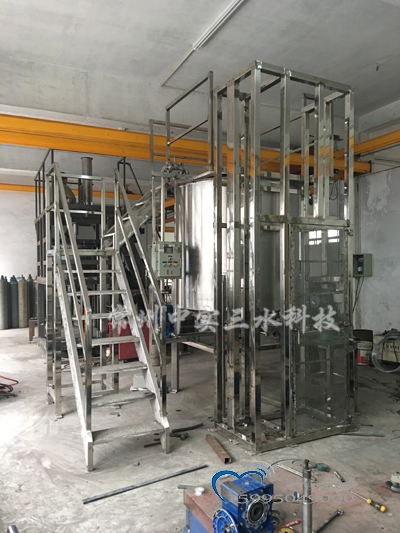 ����C(j��)�M����